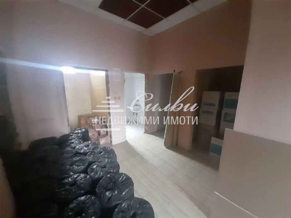 Търговски обект със статут на заведение - 5-ти километър!