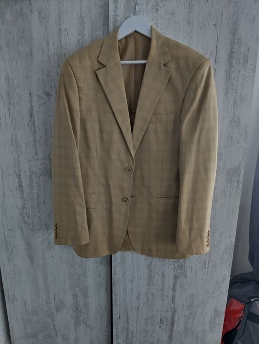 Маркови мъжки сака на супер цени.