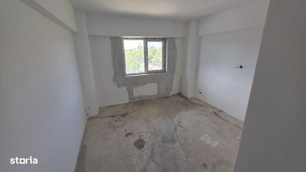 Vand ap cu 3 camere zona centrala