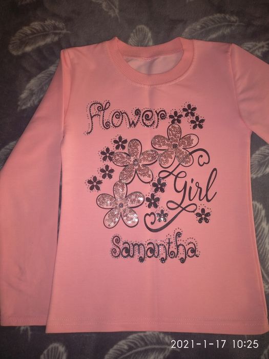 Продаётся кофта.