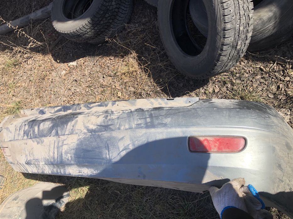 Продаю бампера крайслера