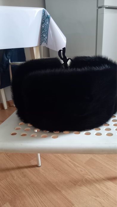 норковая шапка.