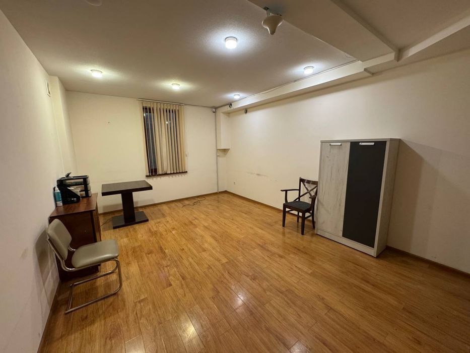 Ракат  Участок под офис 300 м2 2 этажа + подвал 8 комнат Яккасарай