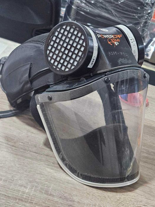 Powercap Active IP 8hr Multi Plug Черен