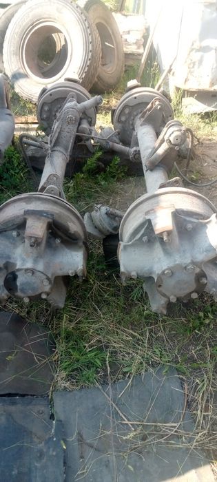 Продам оси прицепа КамАЗ... барабаны