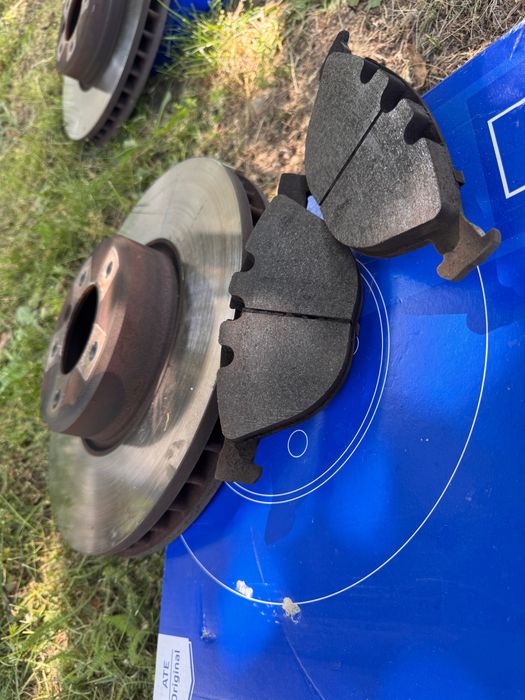 Дискове и накладки е60/61