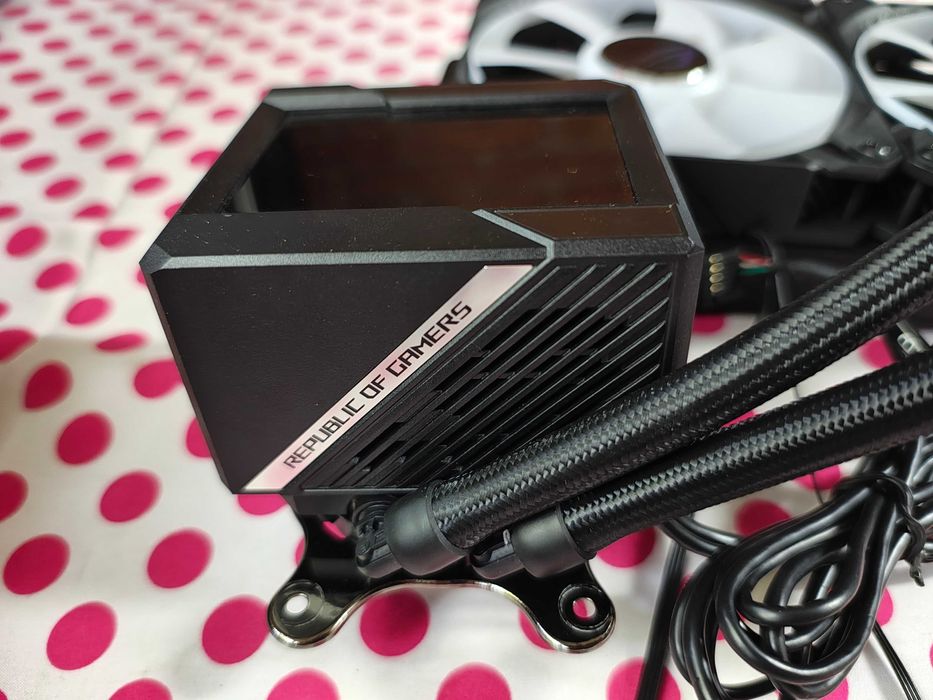 Cooler CPU Asus ROG RYUJIN II 240 ARGB socket AMD AM4.