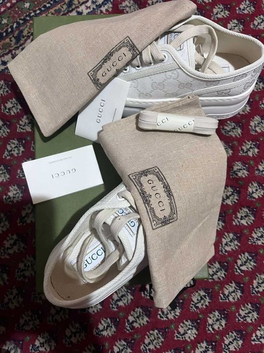 Дамски кецове - Guess!