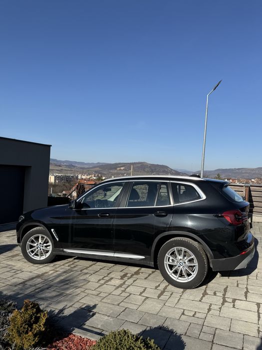 BMW X3 sDrive18d Hybrid 2022 Automată 35.000 km – 31.000€