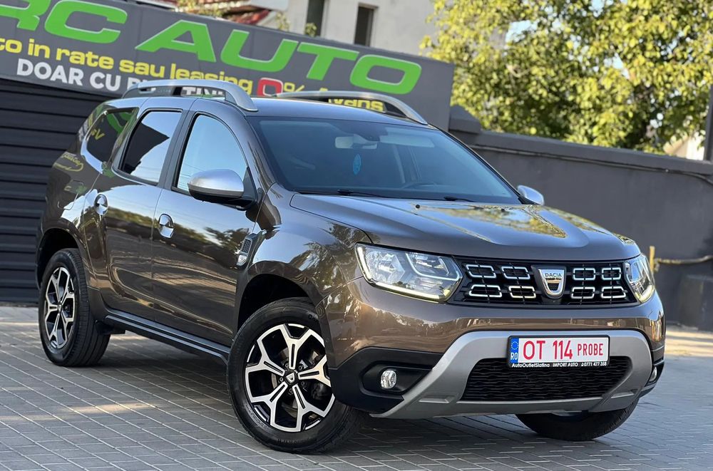 Dacia Duster AUTOMATA / Diesel 1.5 dci / Leduri / Camere 360 / Navigatie - keyless