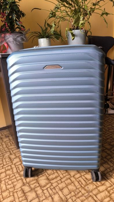 Голям син  куфар поликарбонат