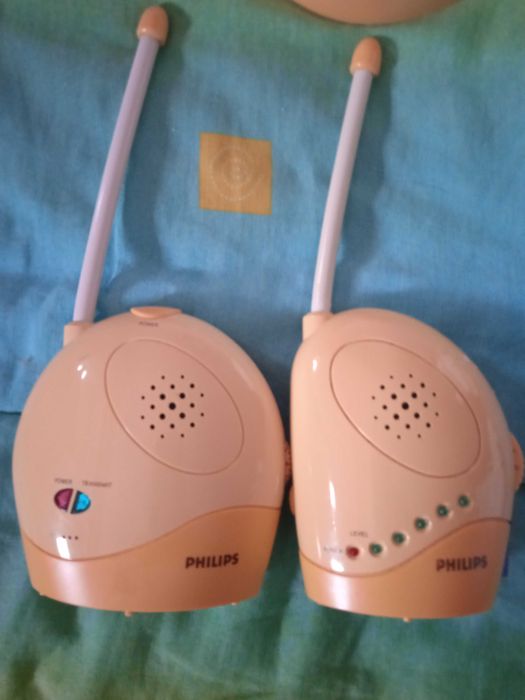 Бебефон PHILIPS..