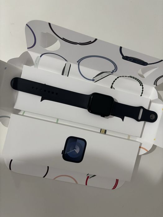 Apple Watch 9 series 45mm