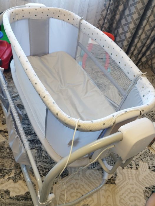 Кроватка для новорождённых