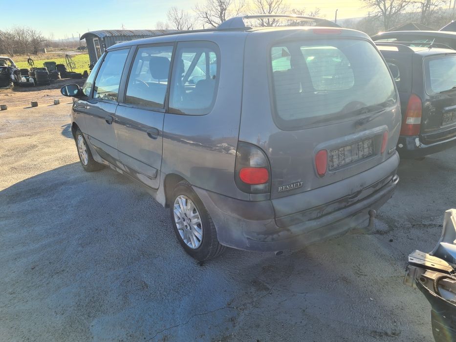 Рено Еспейс 2.0к.б, 140к.с бензин на части. Reni Espeis.