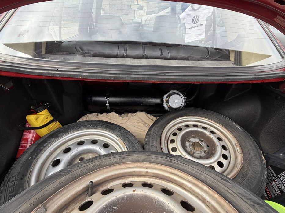 VW JETTA 1.6 газ