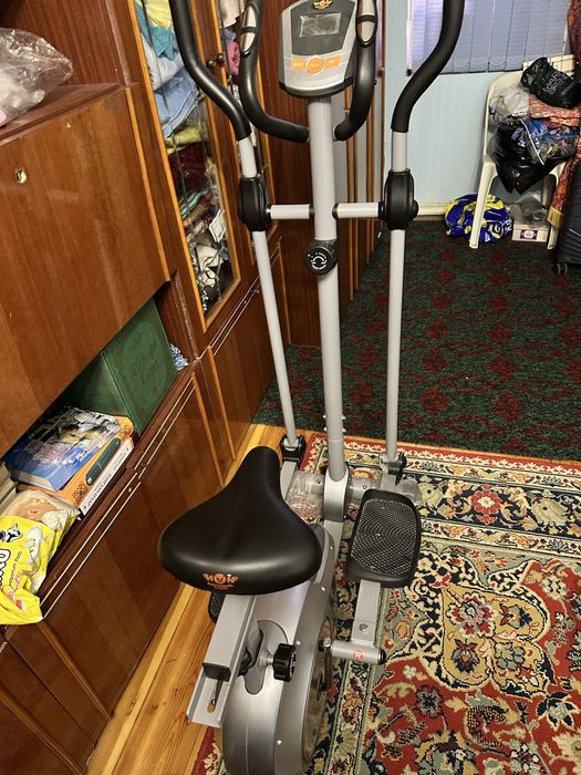 Велотренажер 2х1 почти новый