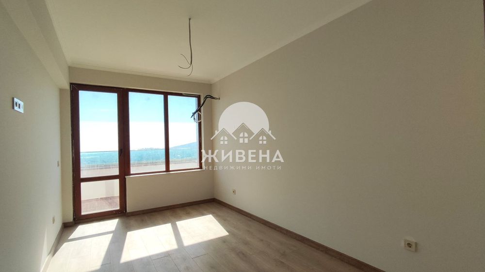 Продава се Тристаен апартамент в Варна, Виница - 132 кв.м за 1105 €/кв.м - Снимка #9