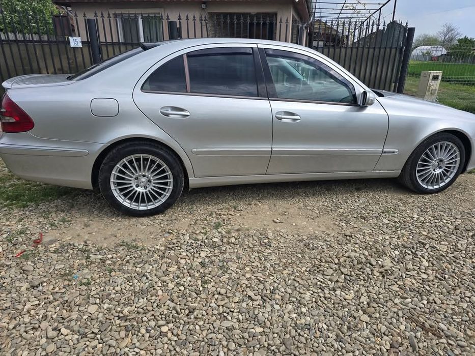 De vânzare autoturism