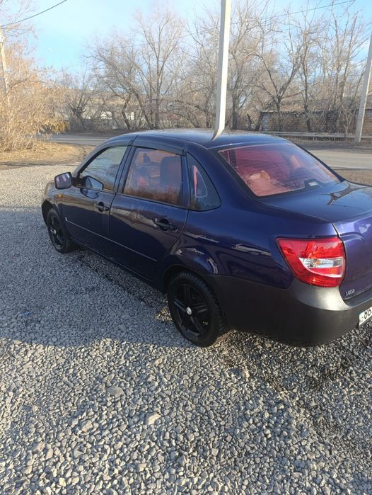 Лада гранта 2012 год