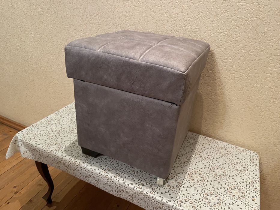 Мебел для кухня пуфик