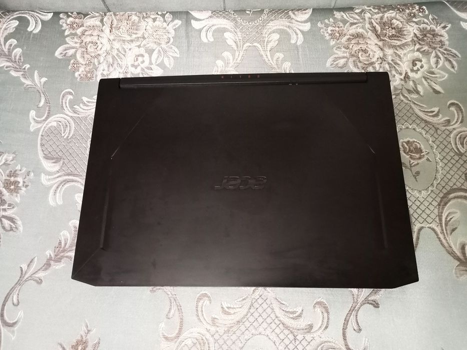 Ноутбук Acer Nitro 5. Core i5, видеокарта Nvidia