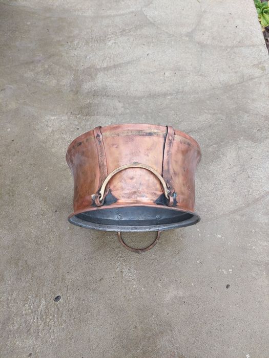 Продавам уникални калайдисани бакърени казани