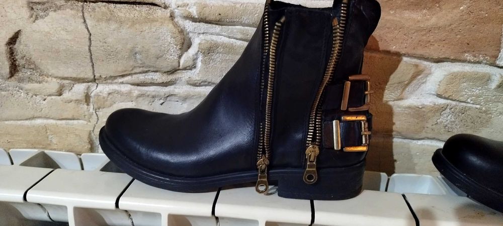 Ghete din piele nr. 37