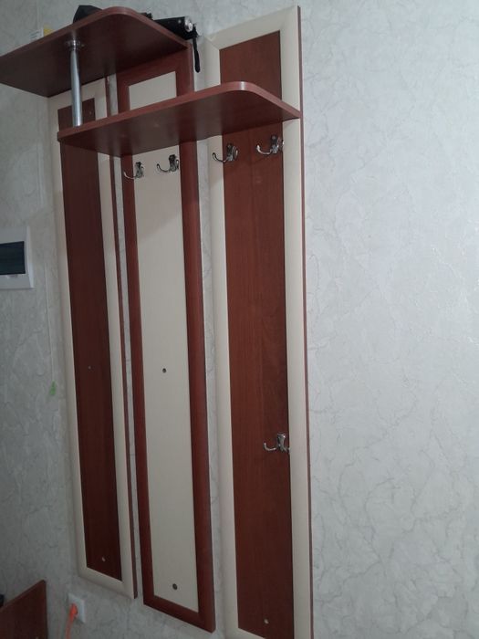 Прихожка продается