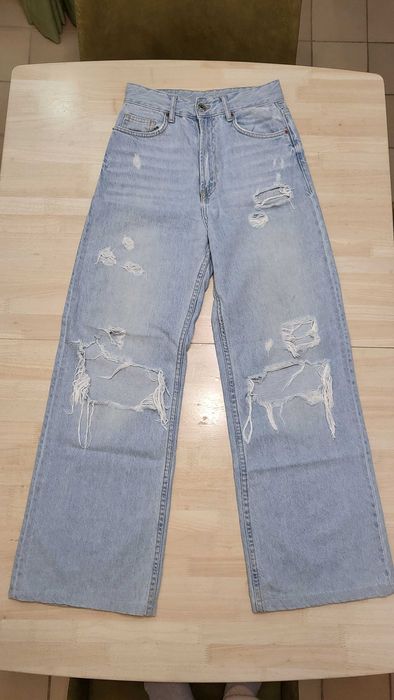 Blugi rupti dama, Bershka mar S