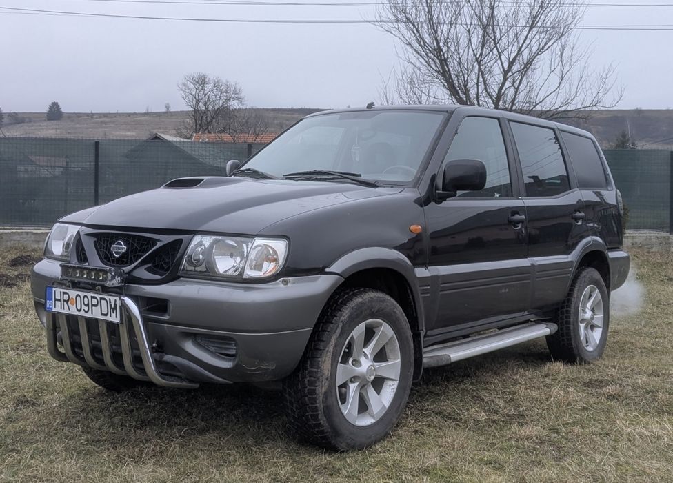 Nissan Terrano 2 Autoutilitară N1