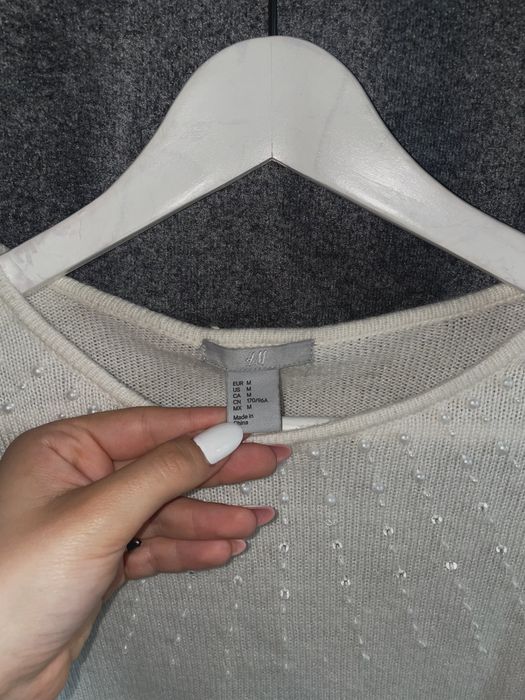 Bluza H&M cu mărgele