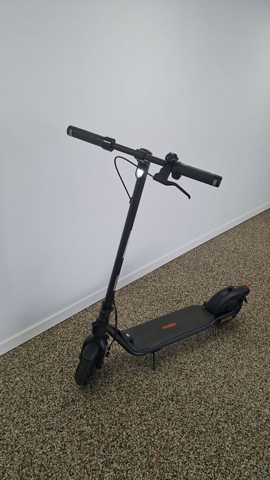 Trotineta electrica Segway-Ninebot f2