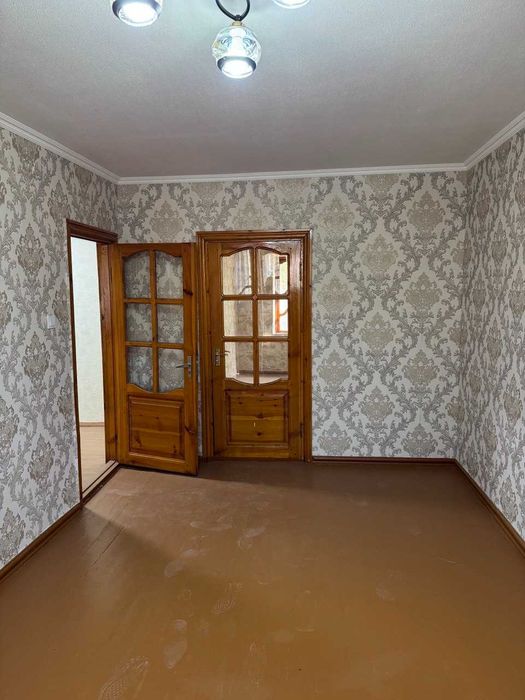 Срочно продаётся 4-комнатная квартира