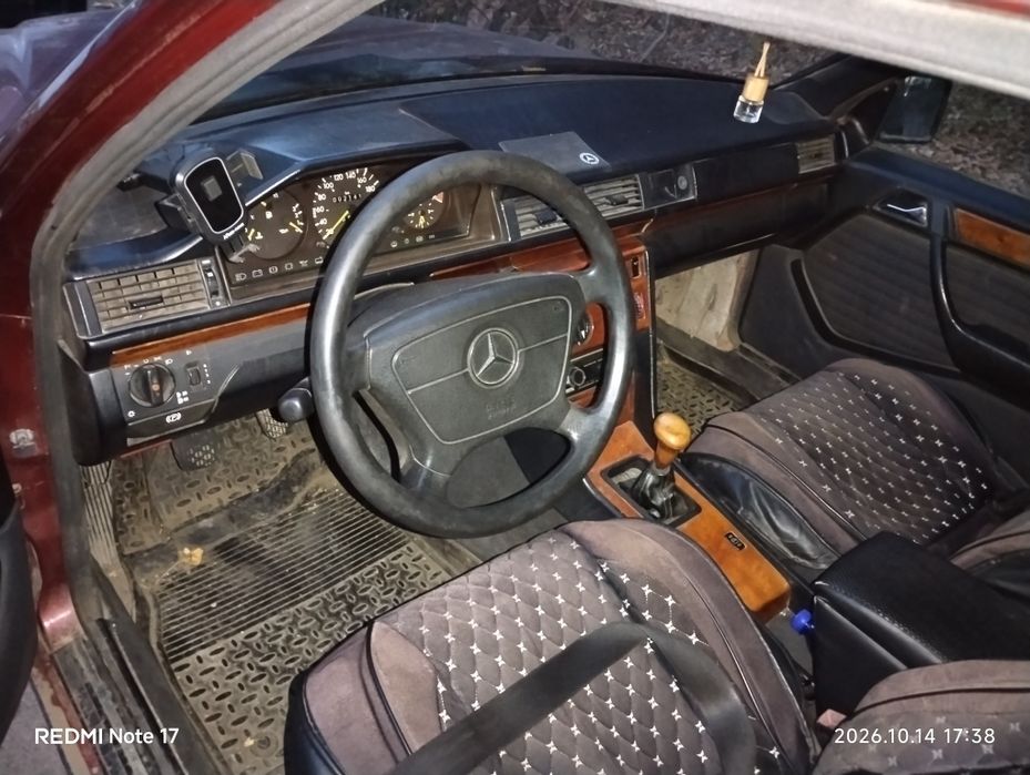 Продам мерс w124