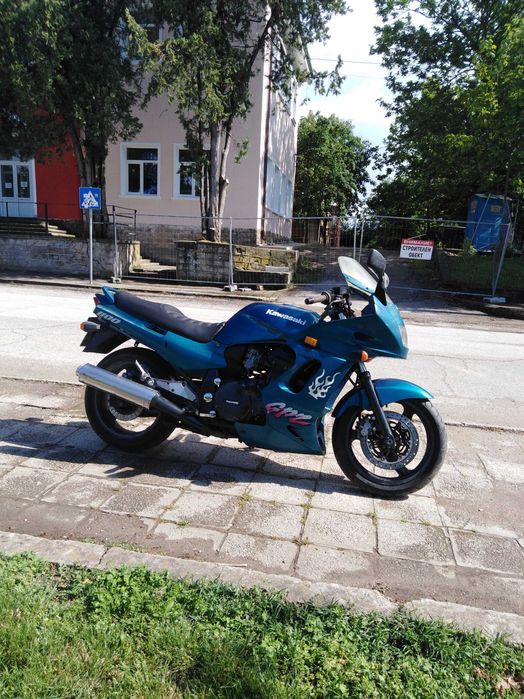 Кавазаки. ГПЗ 1100 1996та продавам