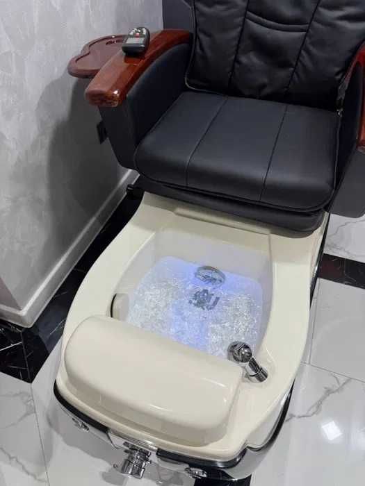 Массажное кресло с тазом для педикюра