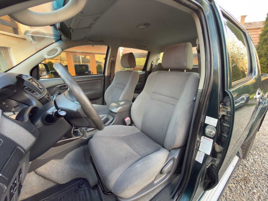 Toyota Hilux 2.5 D-4D 144 cp Euro 5 2012