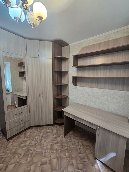 Продам гарнитур в хорошем состоянии