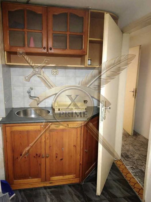 Дава се под наем Двустаен апартамент в Варна, Център - 40 кв.м за 350 € - Снимка #1