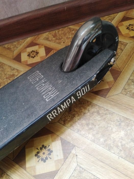 Продам самокат в отличном состоянии