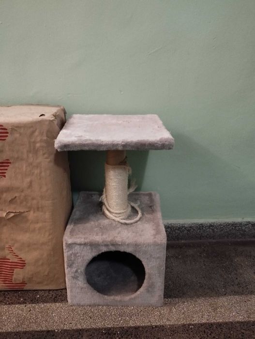 Къщичка-катерушка за котка