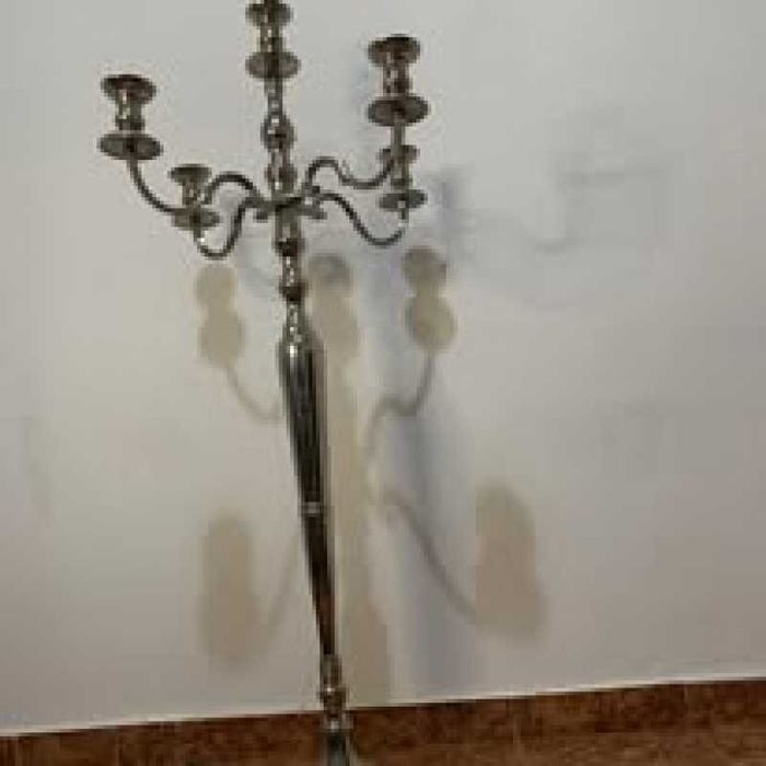Sfejnic decor cu cinci pahare