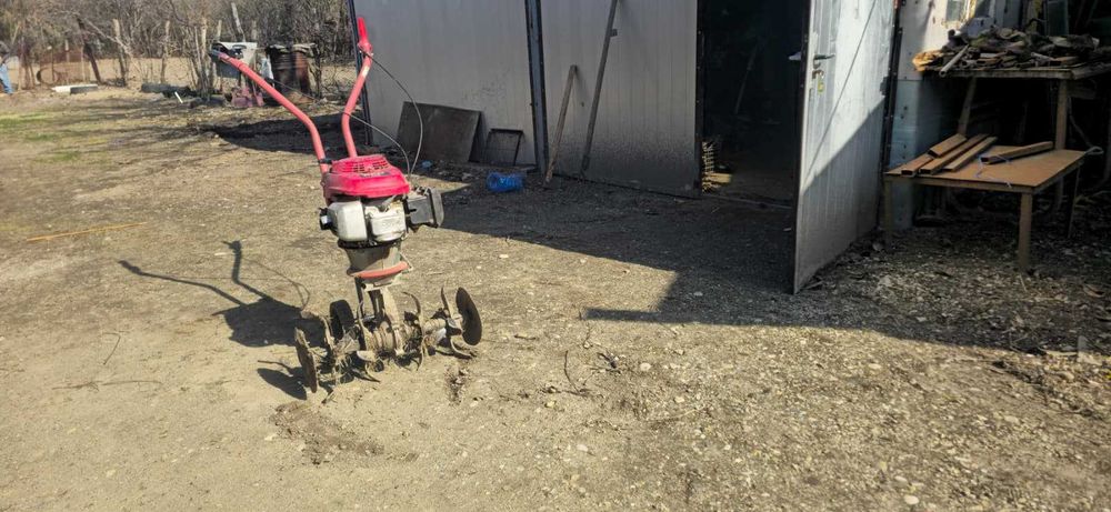 Motosapă cu motor Honda GCV160