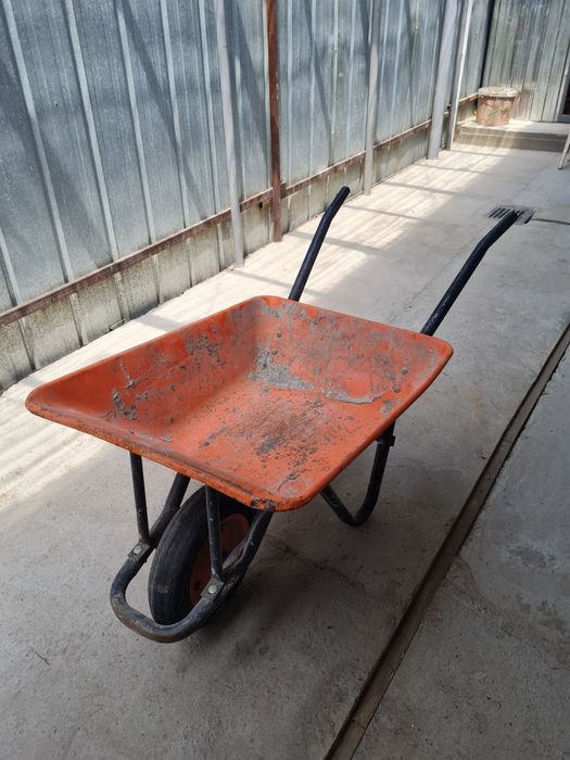 Продам тачку для стройки