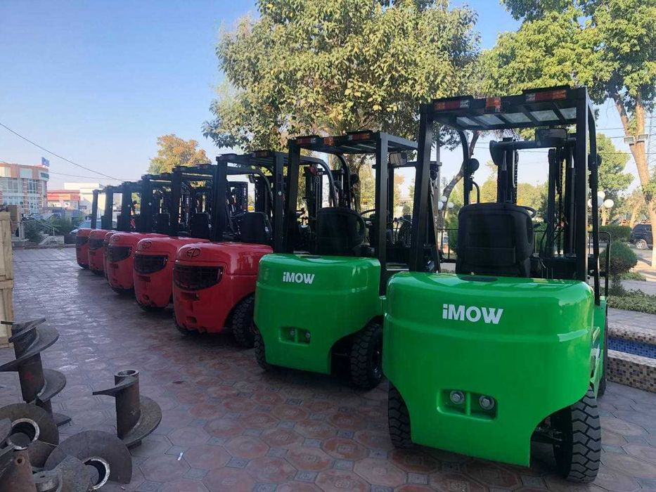 Автокара Вилочный погрузчик 3т 4.5м