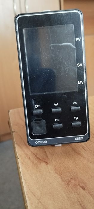 Терморегулятор Omron