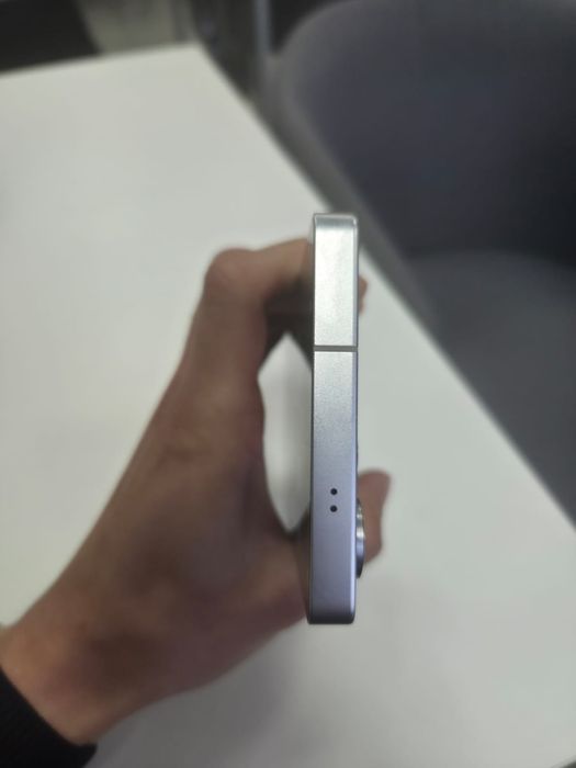 Продам Samsung S25Ultra 256 гб