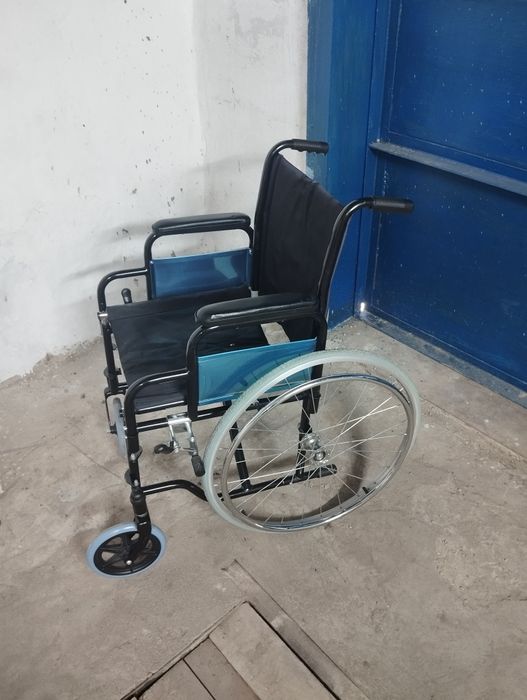 Инвалидная Каляска в отличном состоянии
