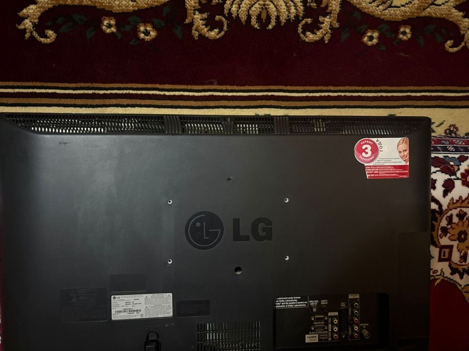 Продам телевизор в хорошем состояние